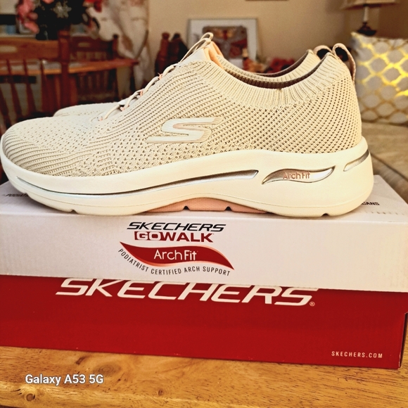 Women`s Skechers GO Walk Arch Fit - Crystal Waves Sneaker 124882-TPPK Taupe/p 10 - Picture 3 of 15